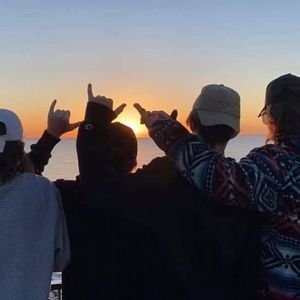 Meet your Posher, Hunter